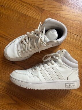 Adidas Hoop 3.0 Mid Classic Sneakers